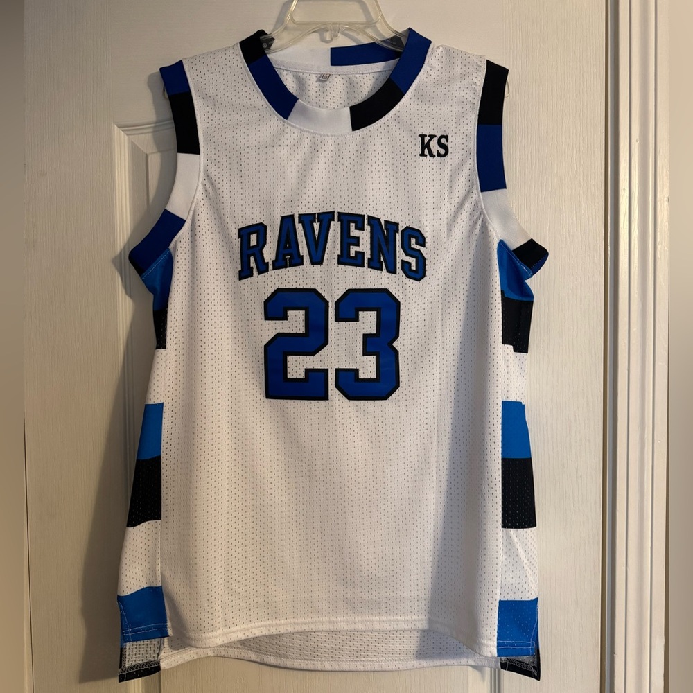 One tree hill Nathan Scott 23 basketball jersey white